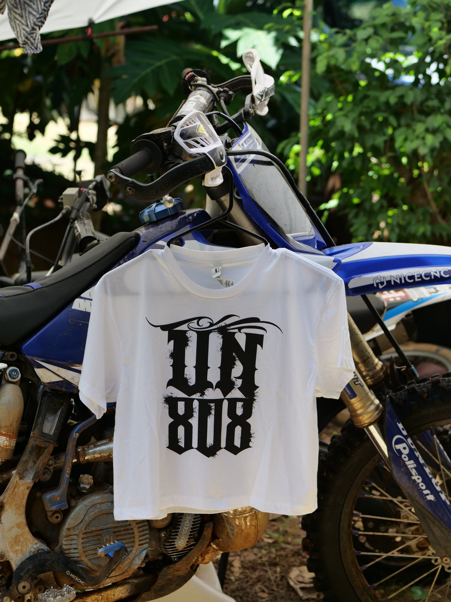 UN Women's White Crop Tops